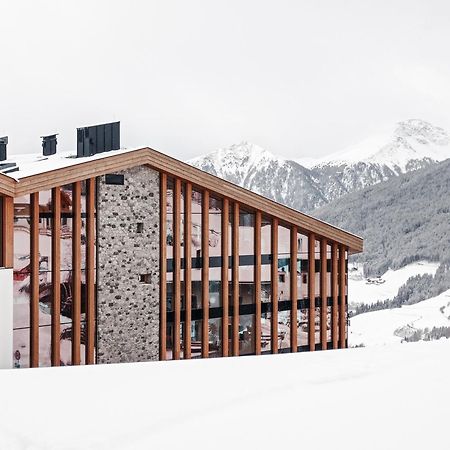 Panoramic Lotsch Hotel Sarentino Eksteriør billede
